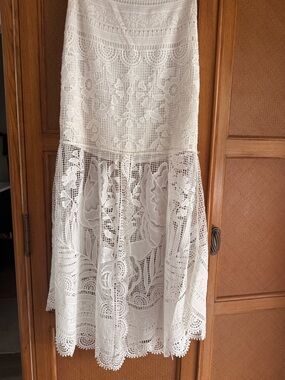 White guipure long Skirt